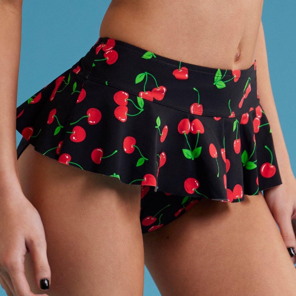 Black Cherry Skirted Swim‎ Bottom Hot Topic